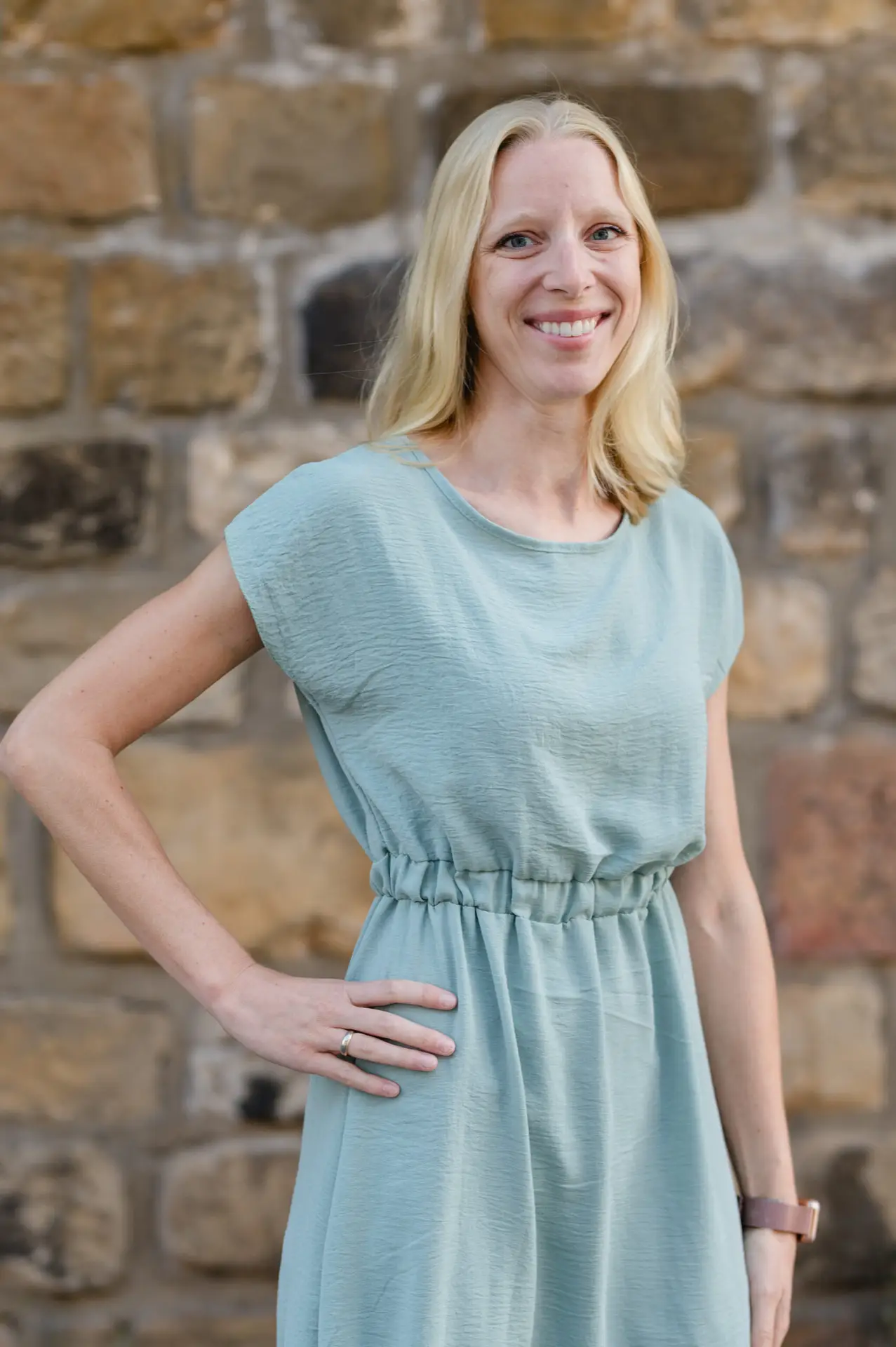 Julia Burghard, Lehrerin
